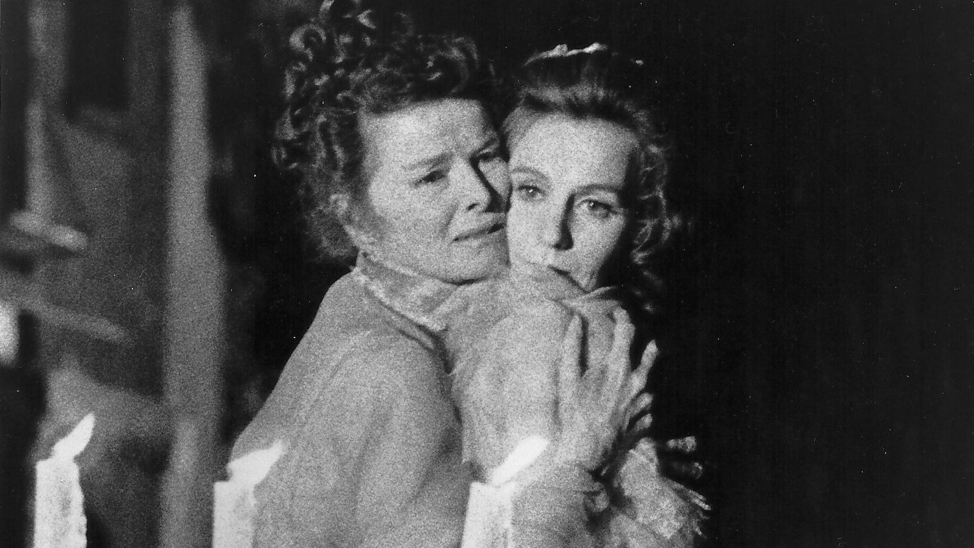 The Glass Menagerie Background