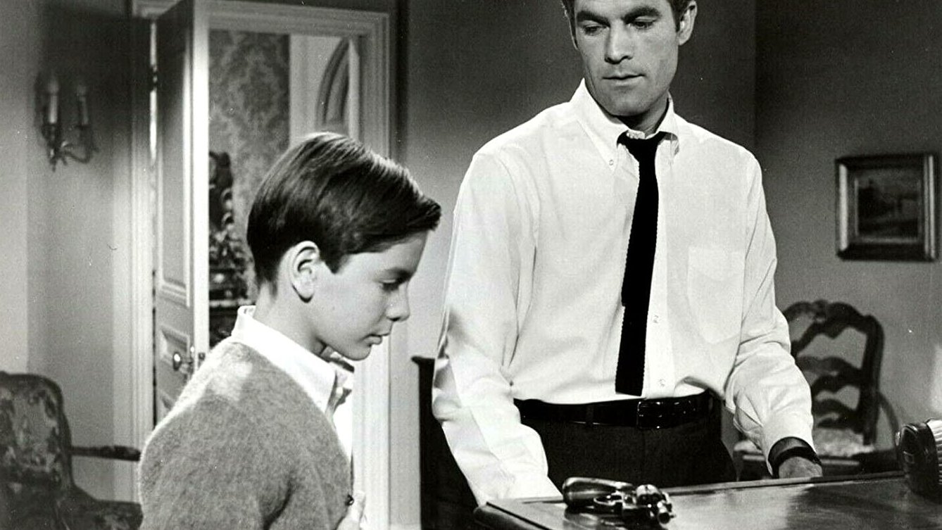 Let's Kill Uncle Background