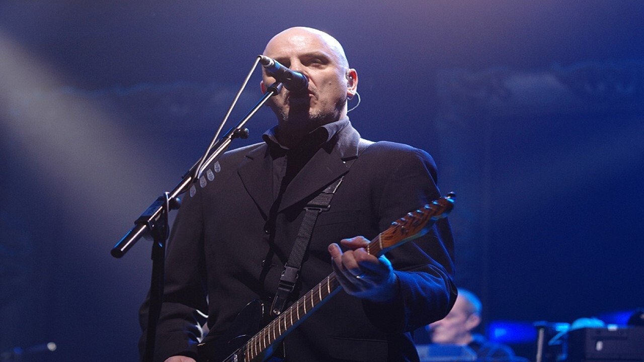 The Stranglers à l'Olympia Background