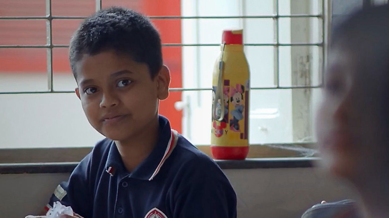 Chhoti Si Baat Background