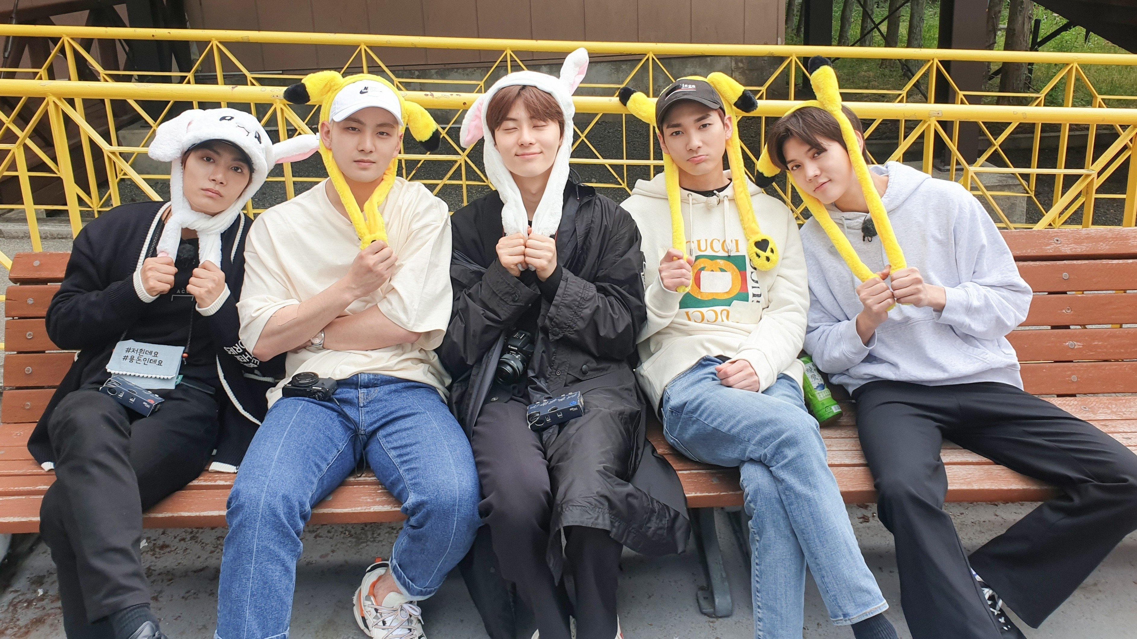 NU'EST ROAD Background