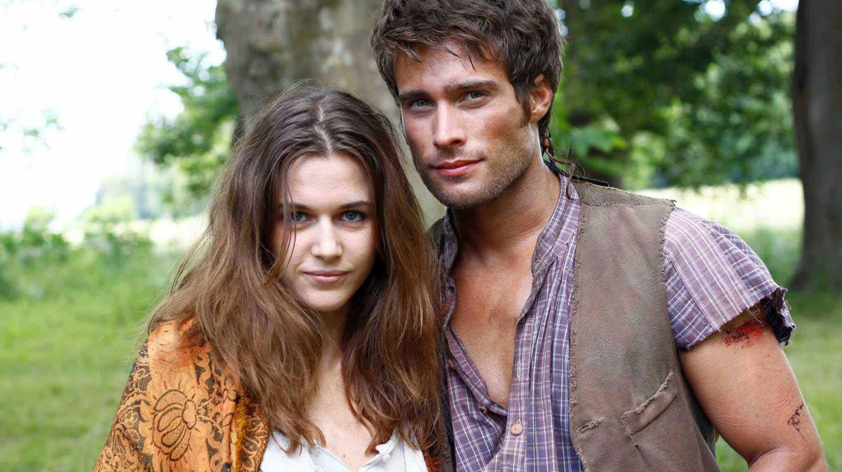 Terra ribelle Background