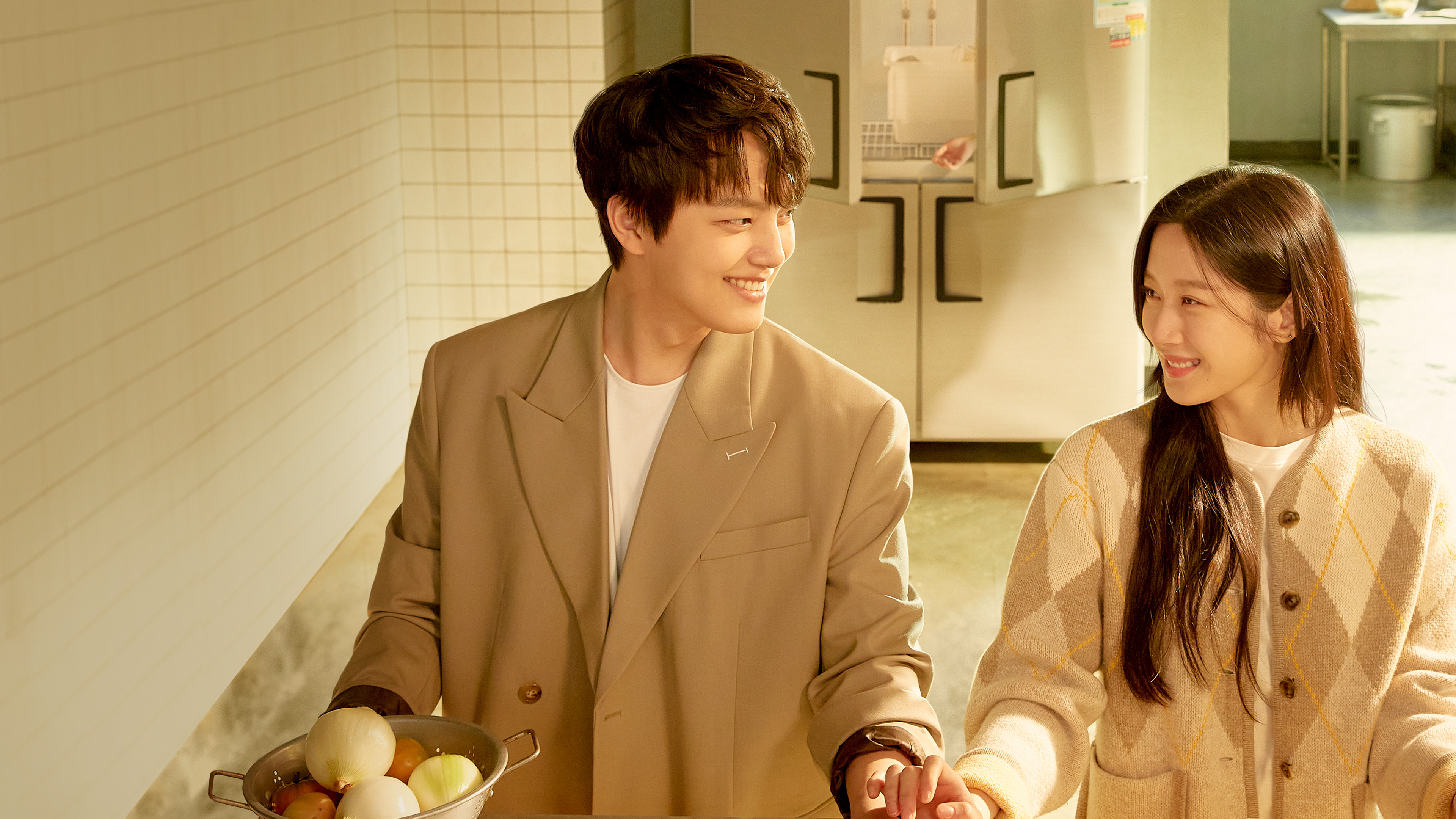 Link: Eat, Love, Kill Background