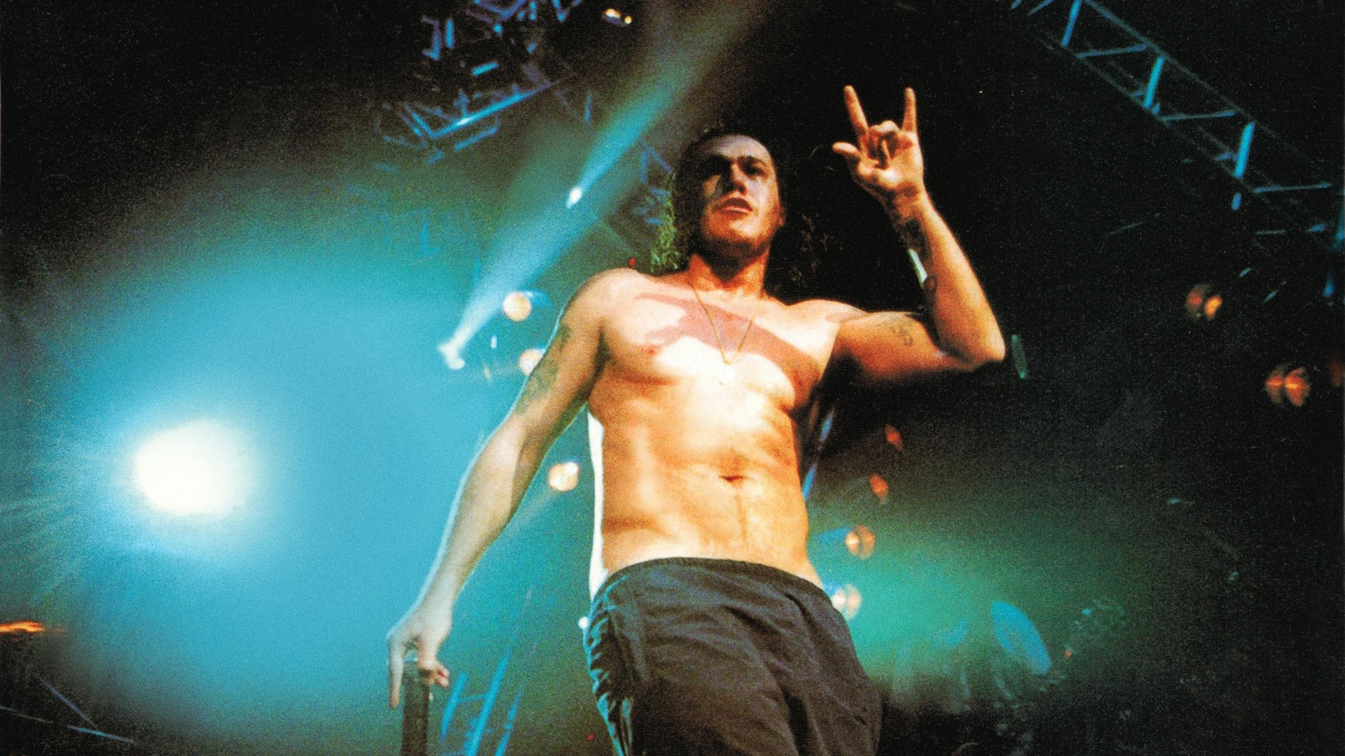 Outcast Rockstar Background