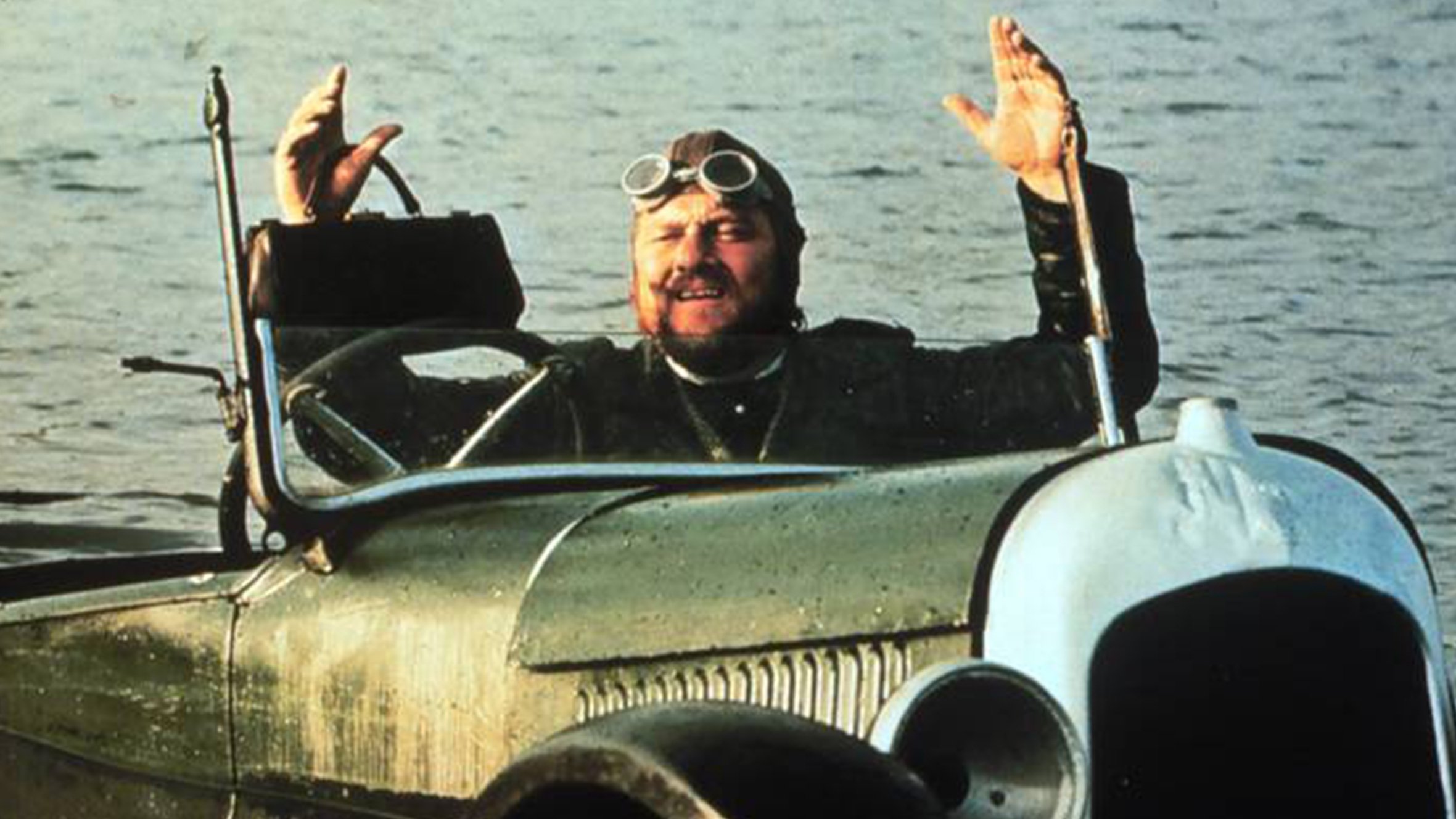 Help! The Doctor Is Drowning Background