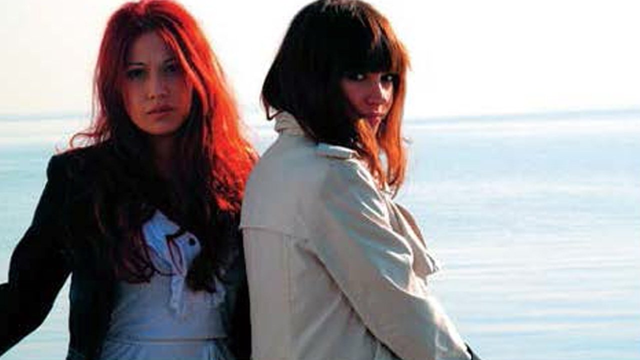 Eva y Lola Background