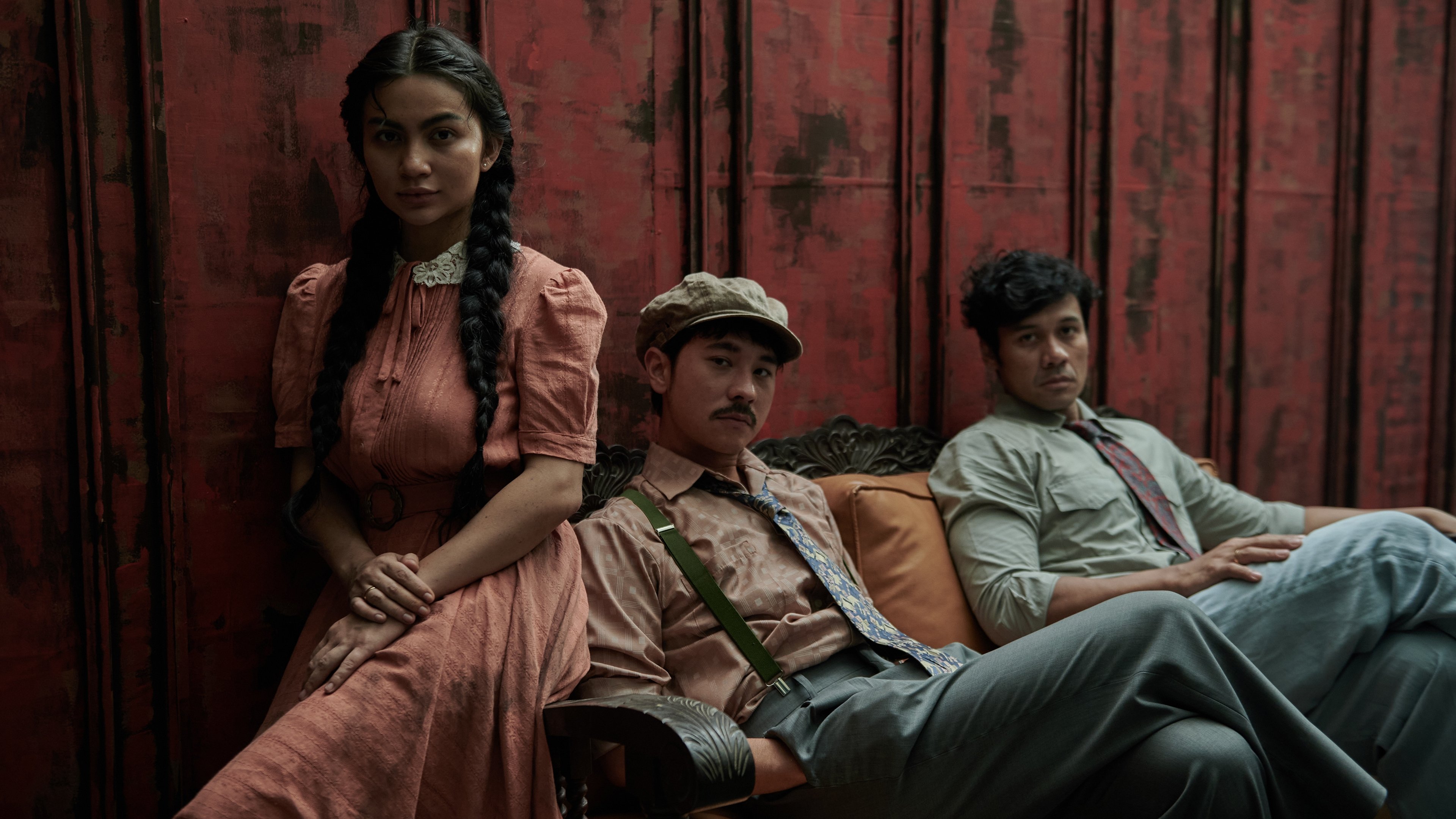 This City Is a Battlefield Background