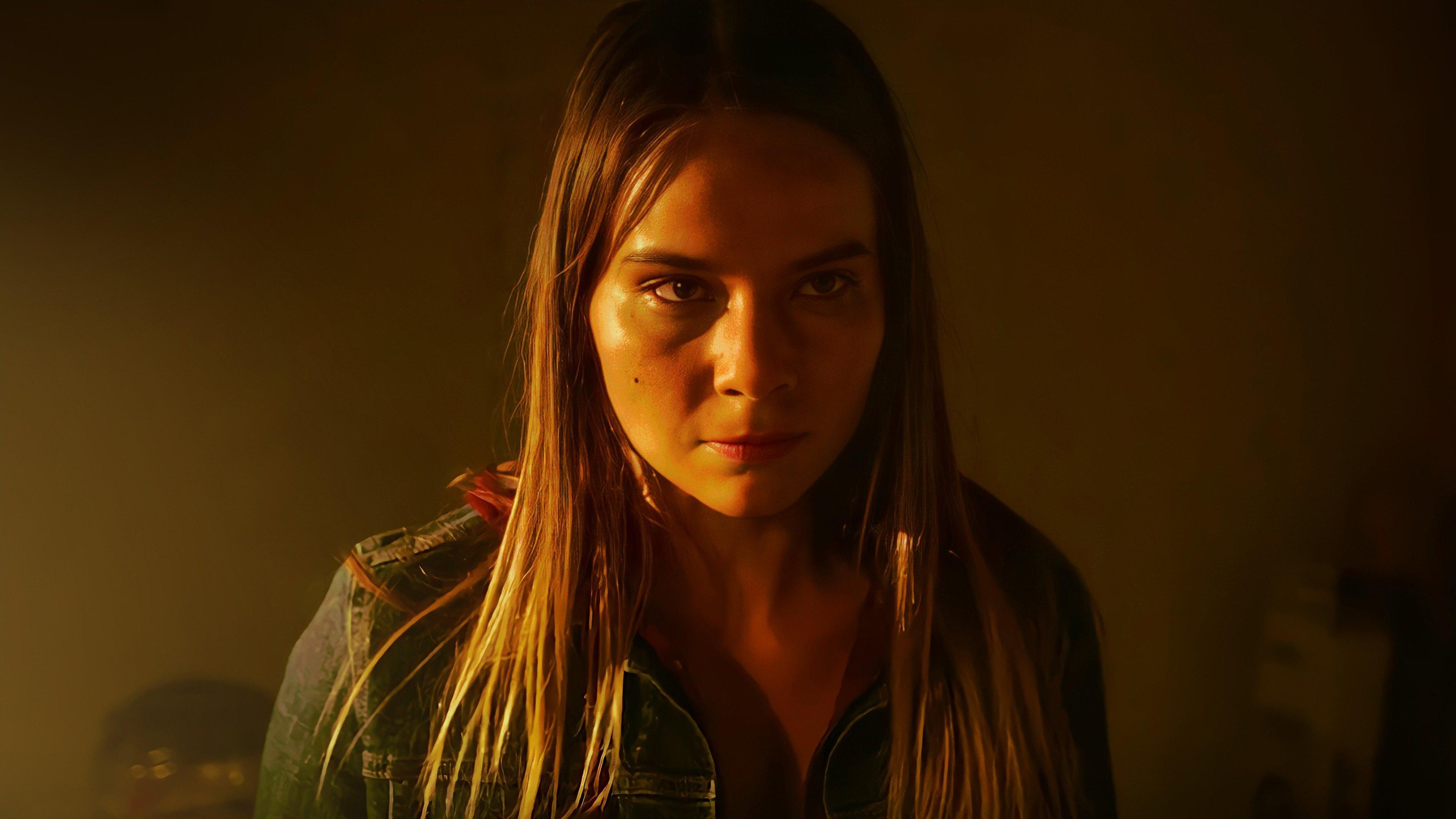 Sinister Stepsister Background