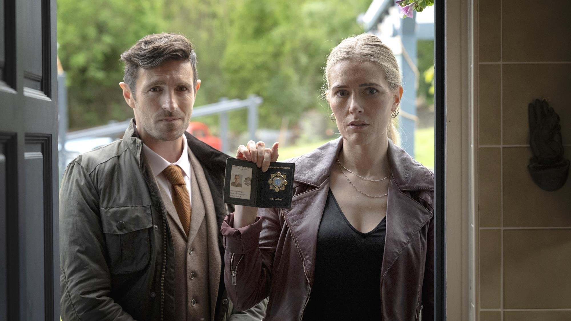 Borderline Background