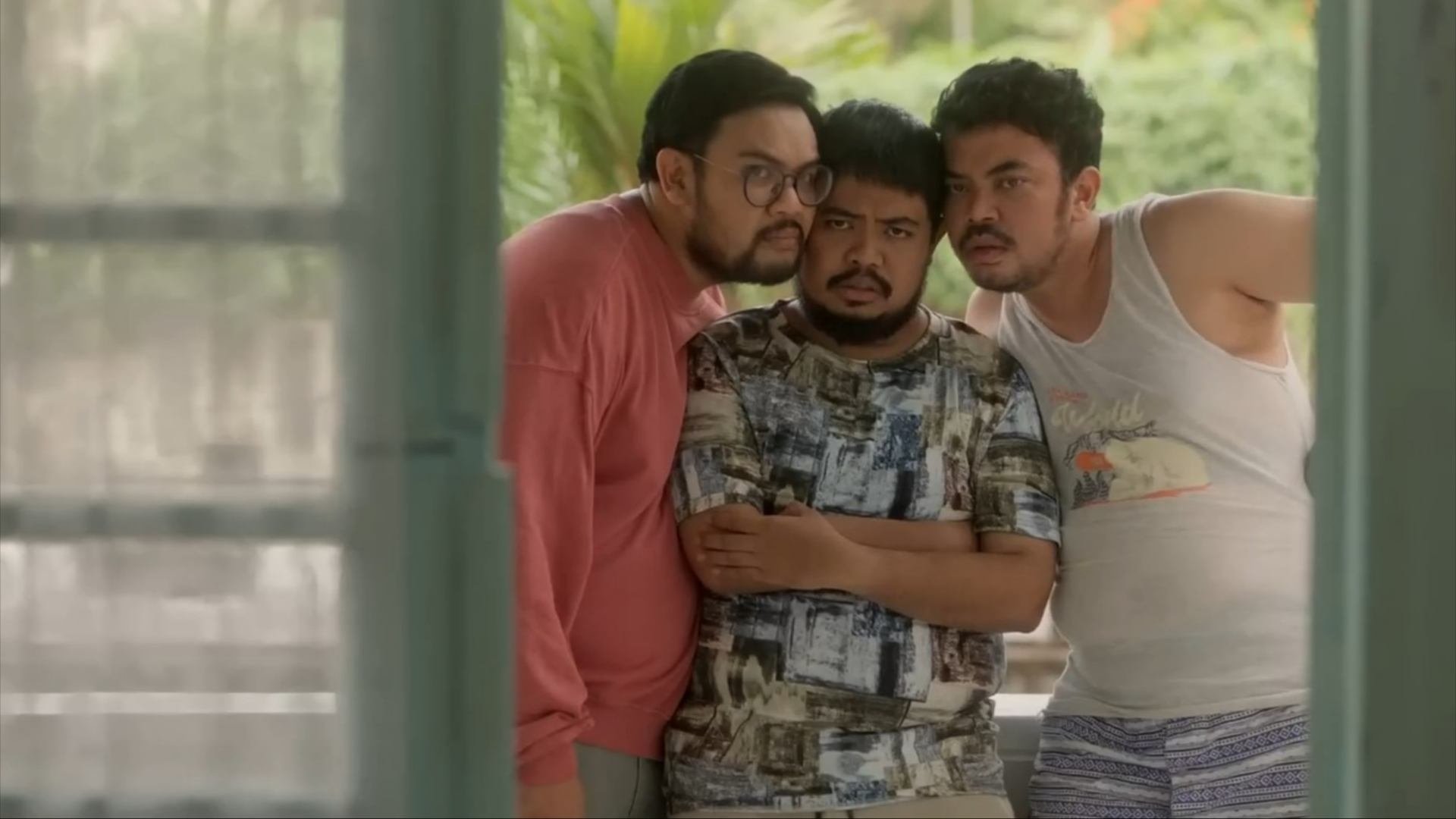 GJLS: Ibuku Ibu-Ibu Background