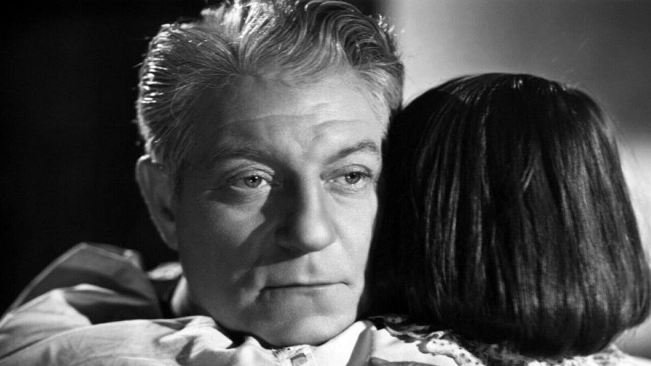 Twelve Hours to Live Background