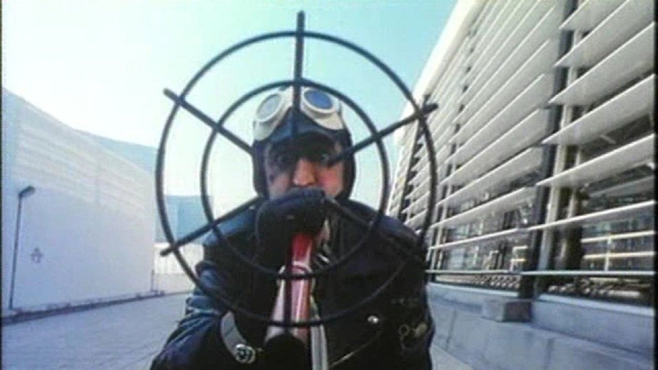 Gisèle Kérozène Background