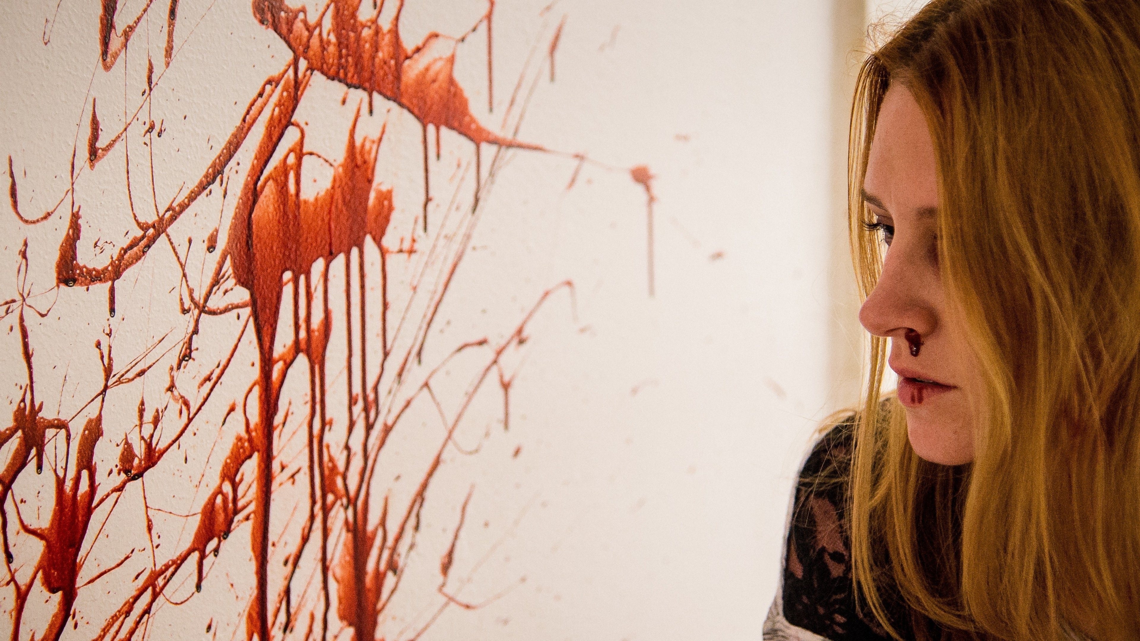 Last Girl Standing Background