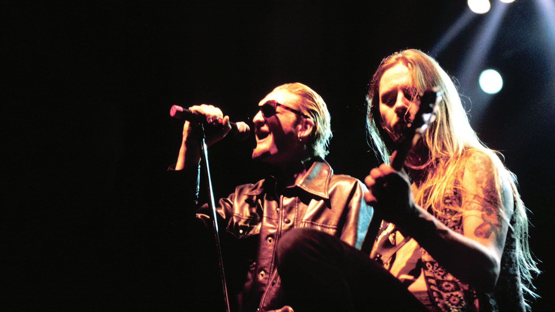 Alice in Chains - Music Bank: The Videos Background