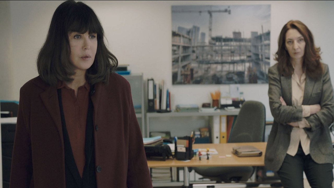 Carole Matthieu Background