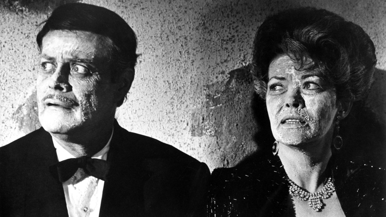 Blood of Dracula's Castle Background