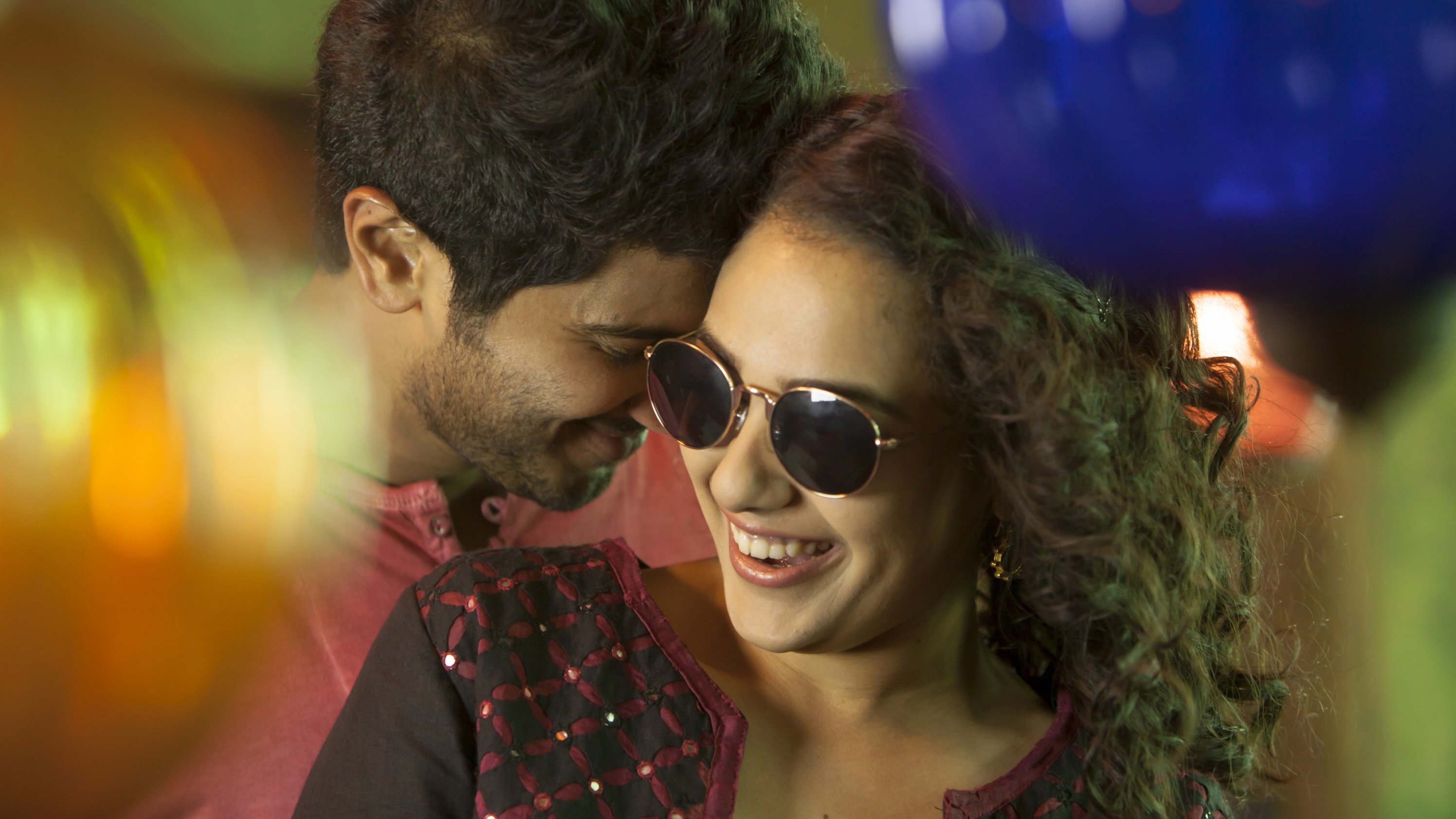 O Kadhal Kanmani Background