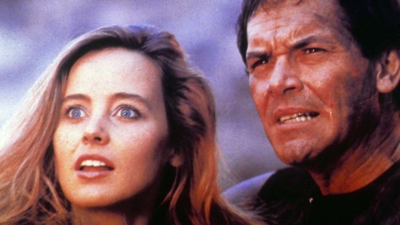 The Ark of the Sun God Background