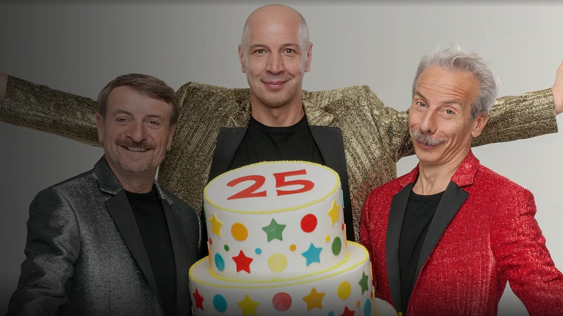 The Best of Aldo Giovanni e Giacomo Background