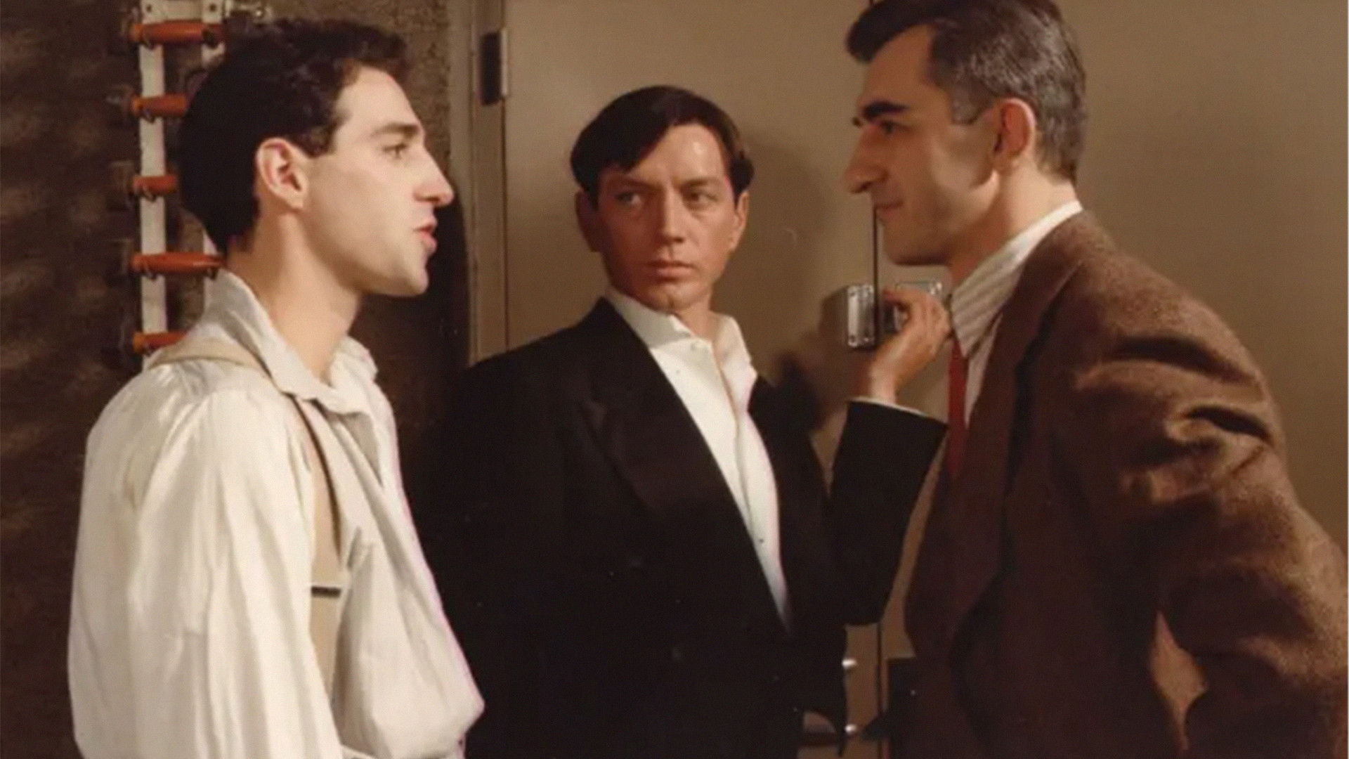 Bras de fer Background