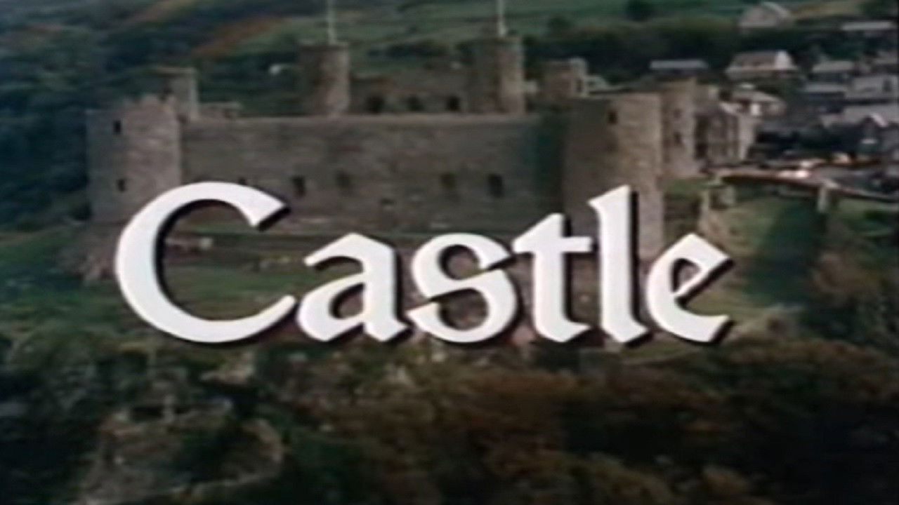 David Macaulay: Castle Background