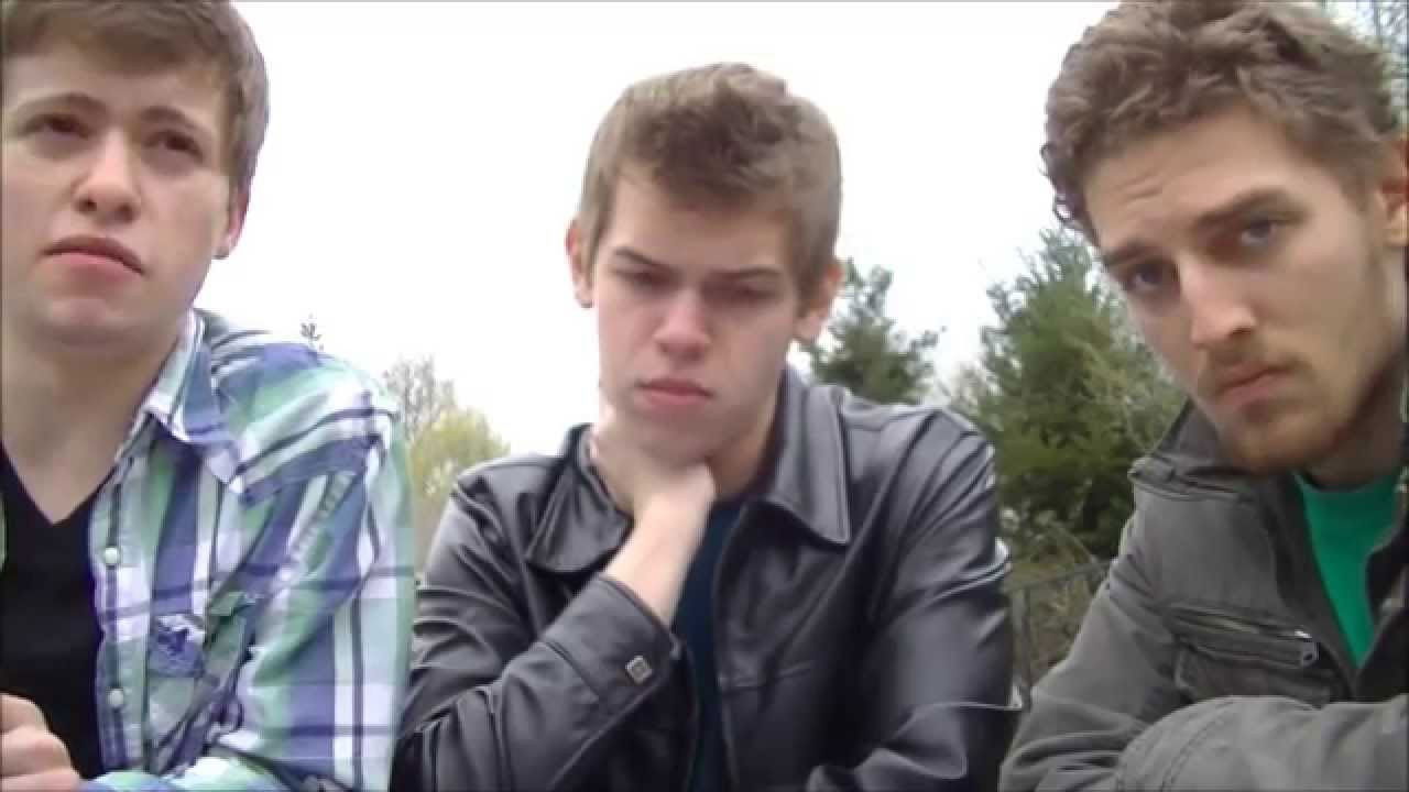 Trial of Leaves Background