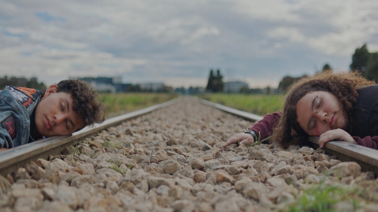 La noche de la bestia Background