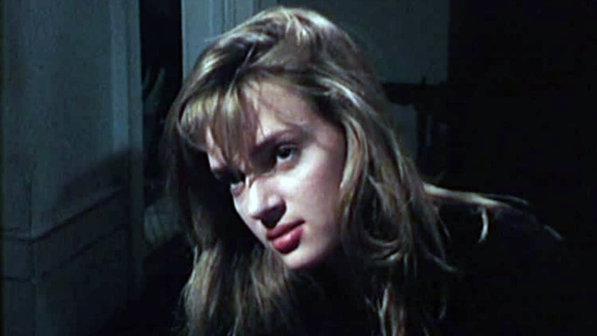 Kiss Daddy Goodnight Background