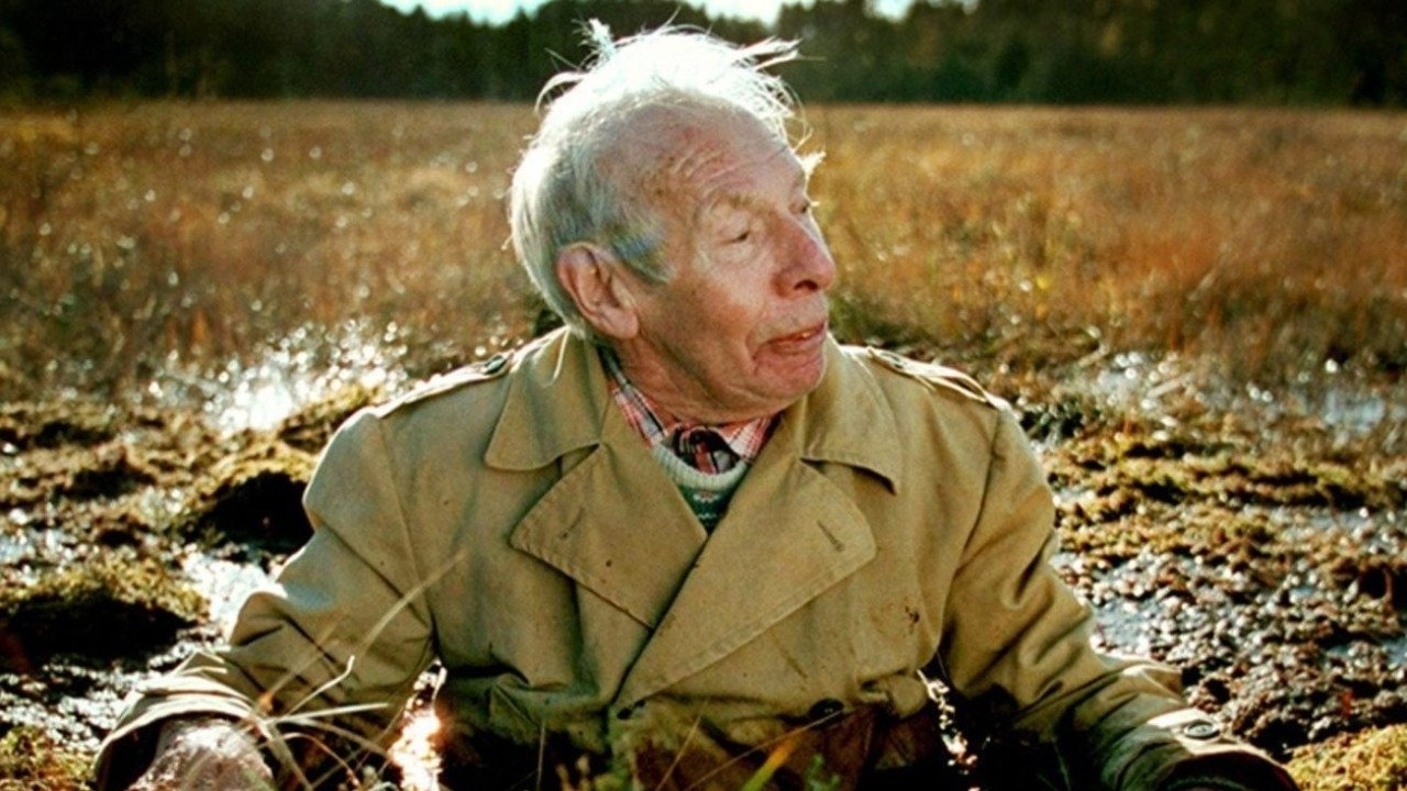 Most People Live in China Background