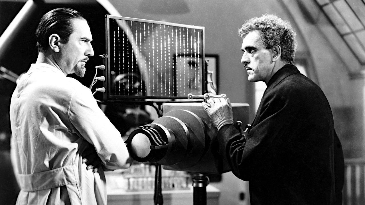 The Invisible Ray Background