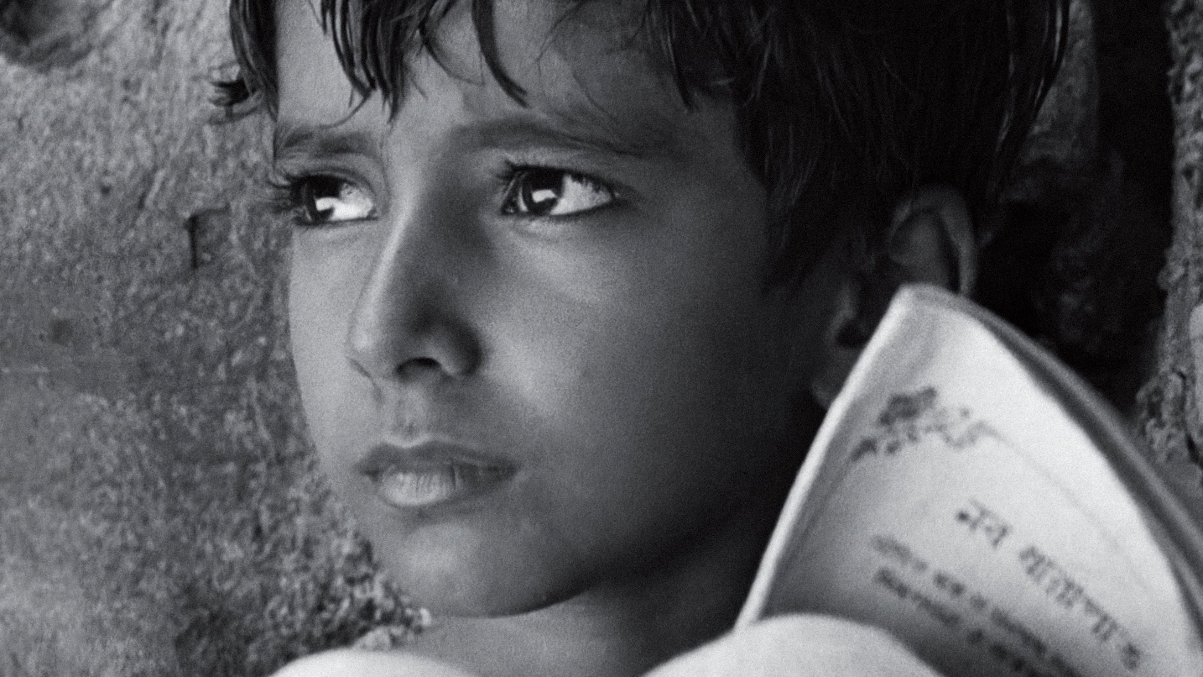 Pather Panchali Background