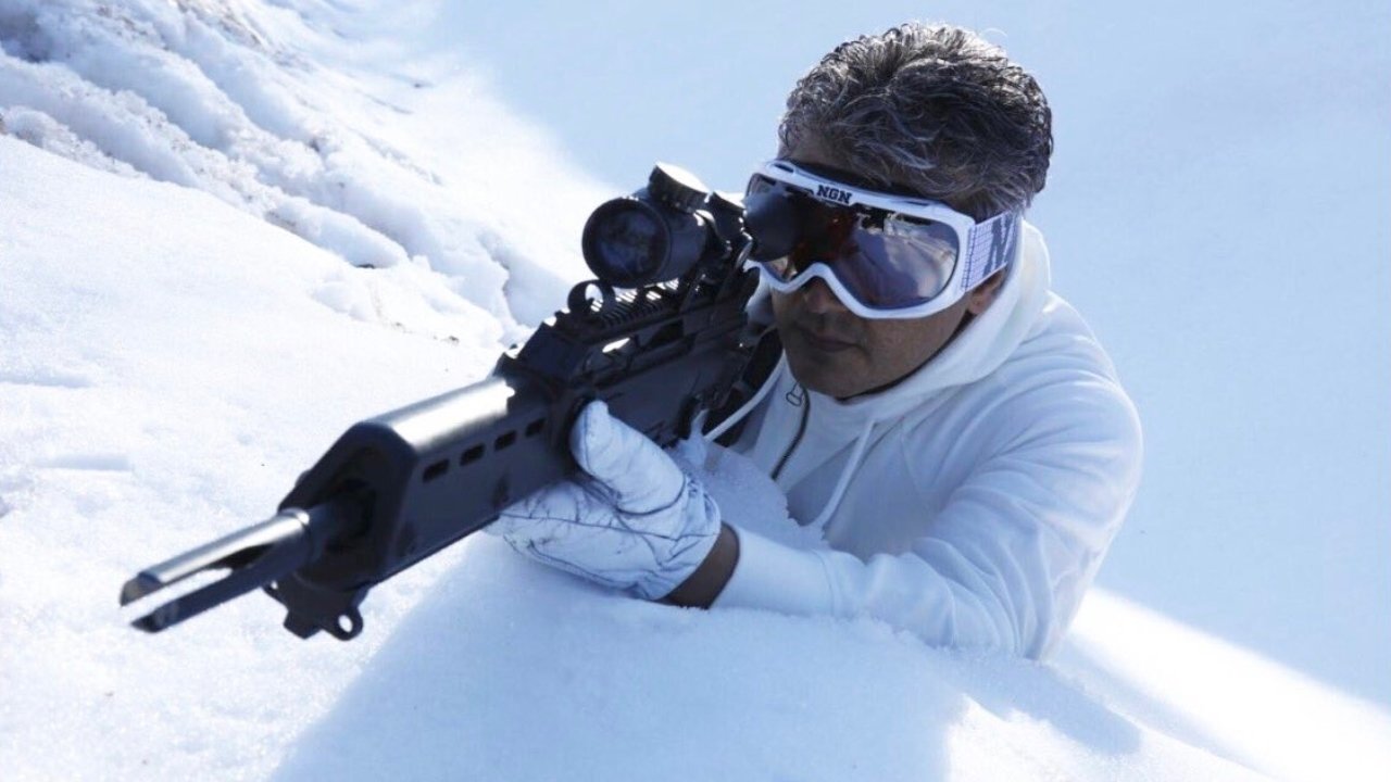 Vivegam Background