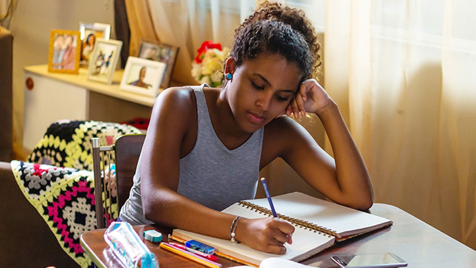 Eu Sou Maria Background