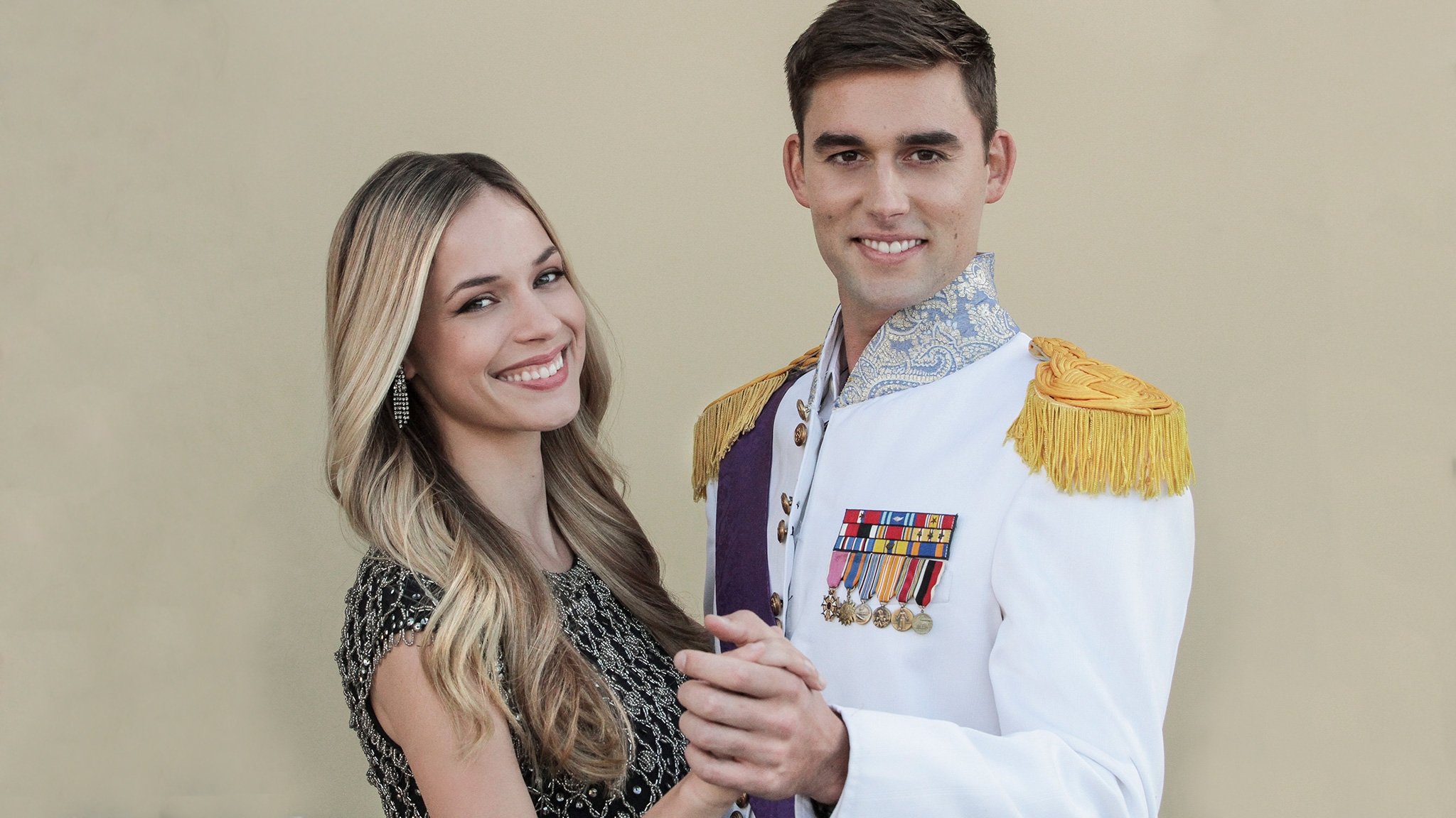 My Christmas Prince Background