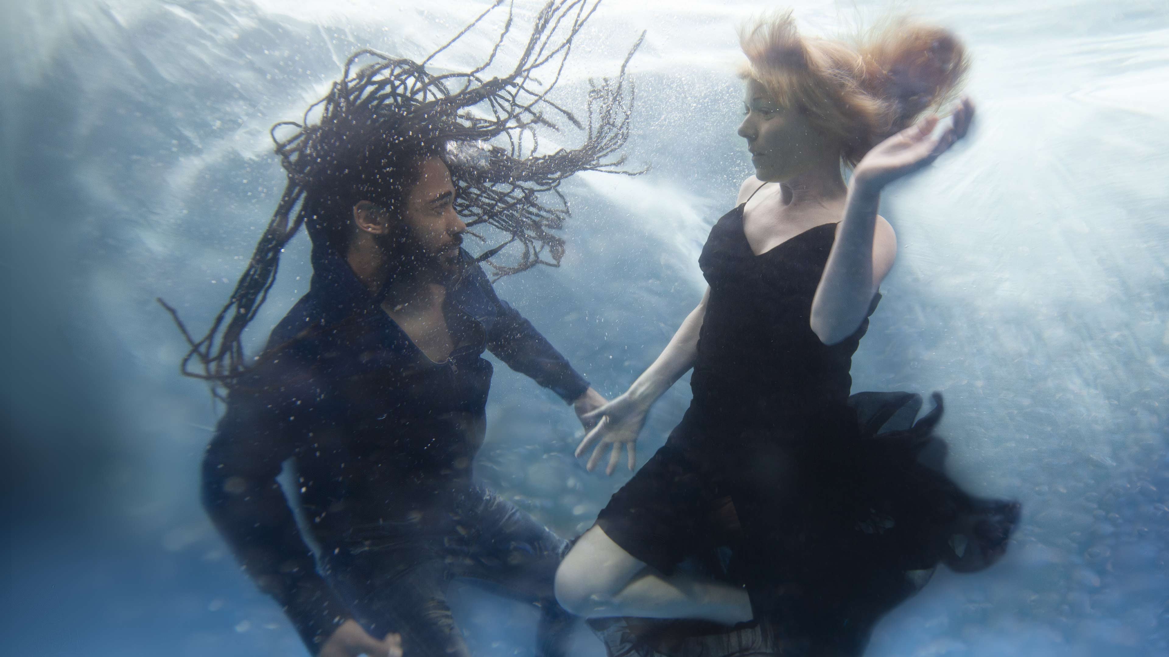 Between Waves Background