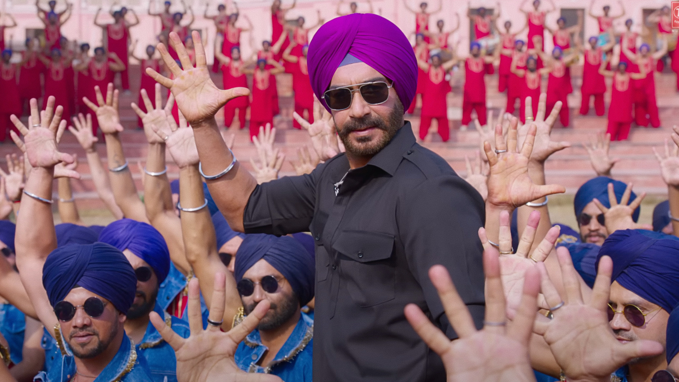 Son of Sardaar 2 Background