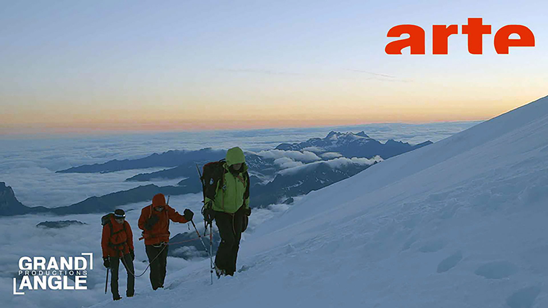 Objectif Mont Blanc, Sur Les Traces D'Un Géant Background