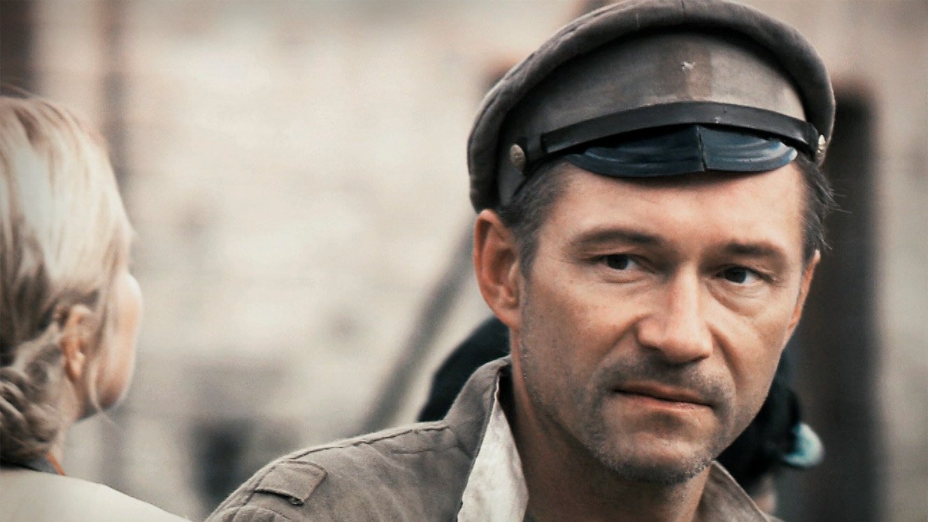 Defenders of Riga Background