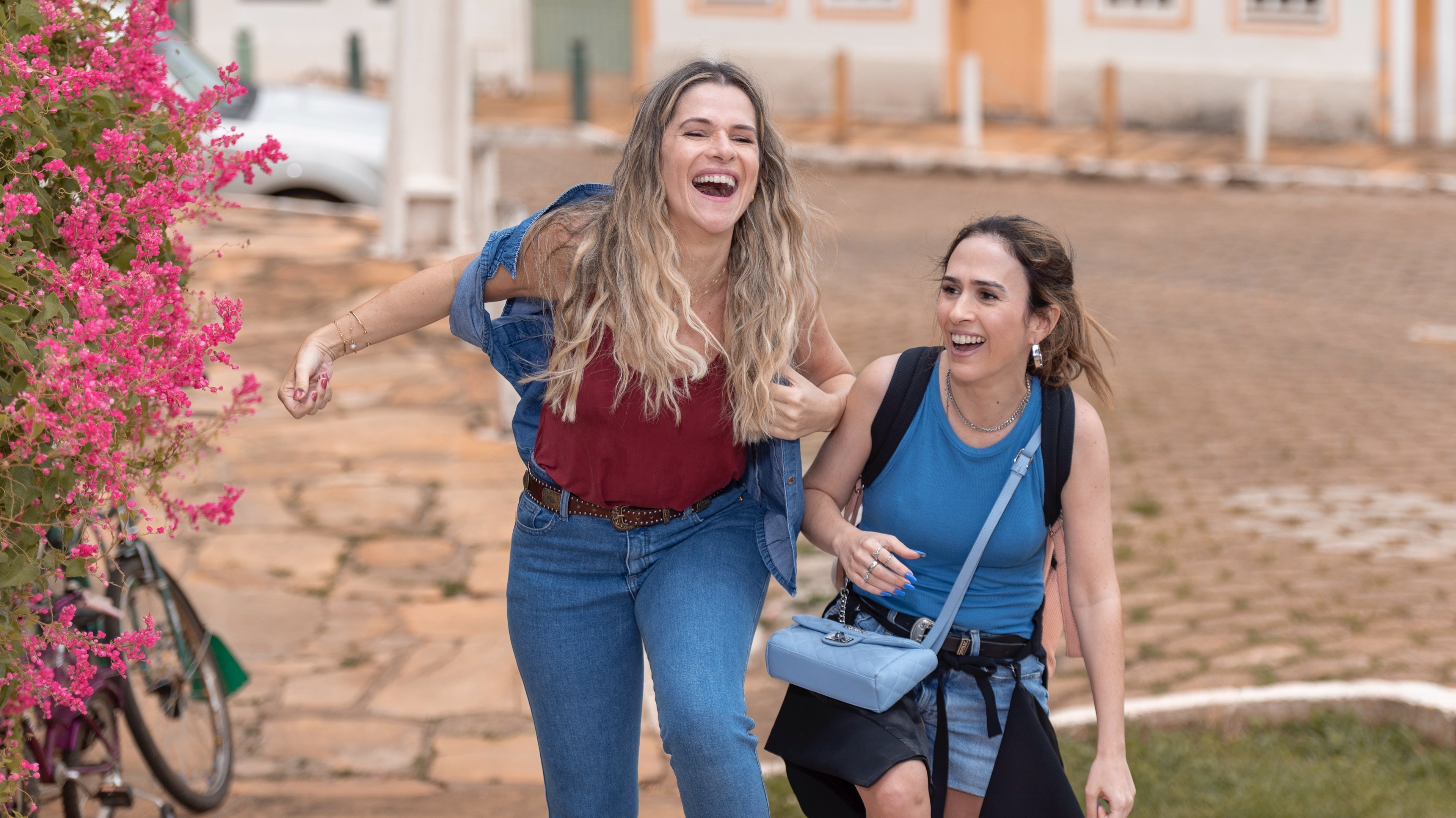 Minha Irmã e Eu Background