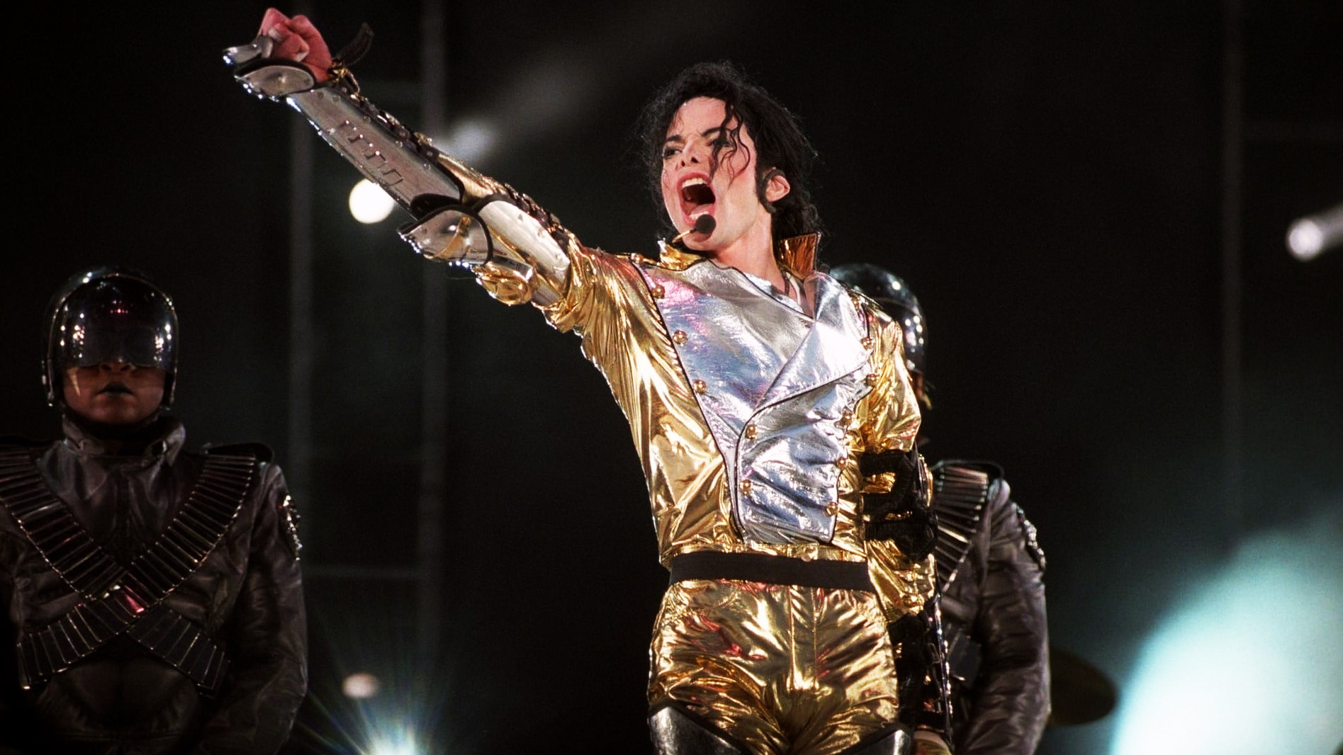 Michael Jackson: HIStory World Tour - Live in Auckland 1996 Background