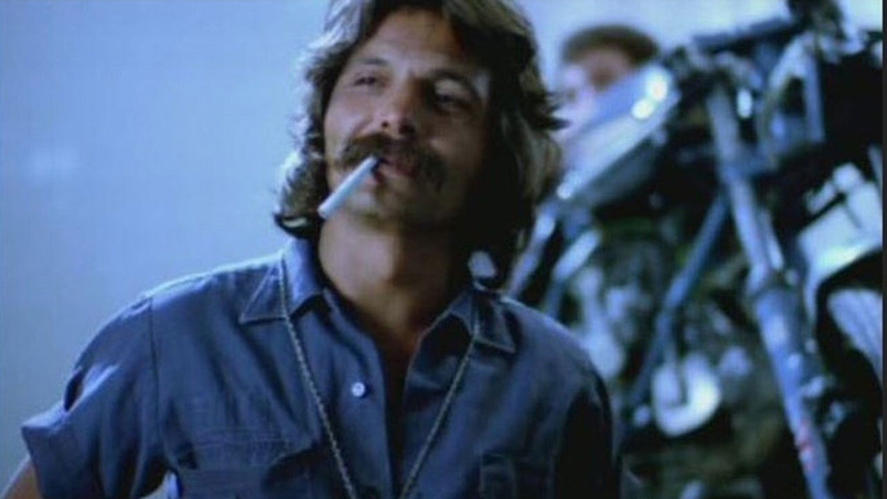 Fylakes anilikon Background