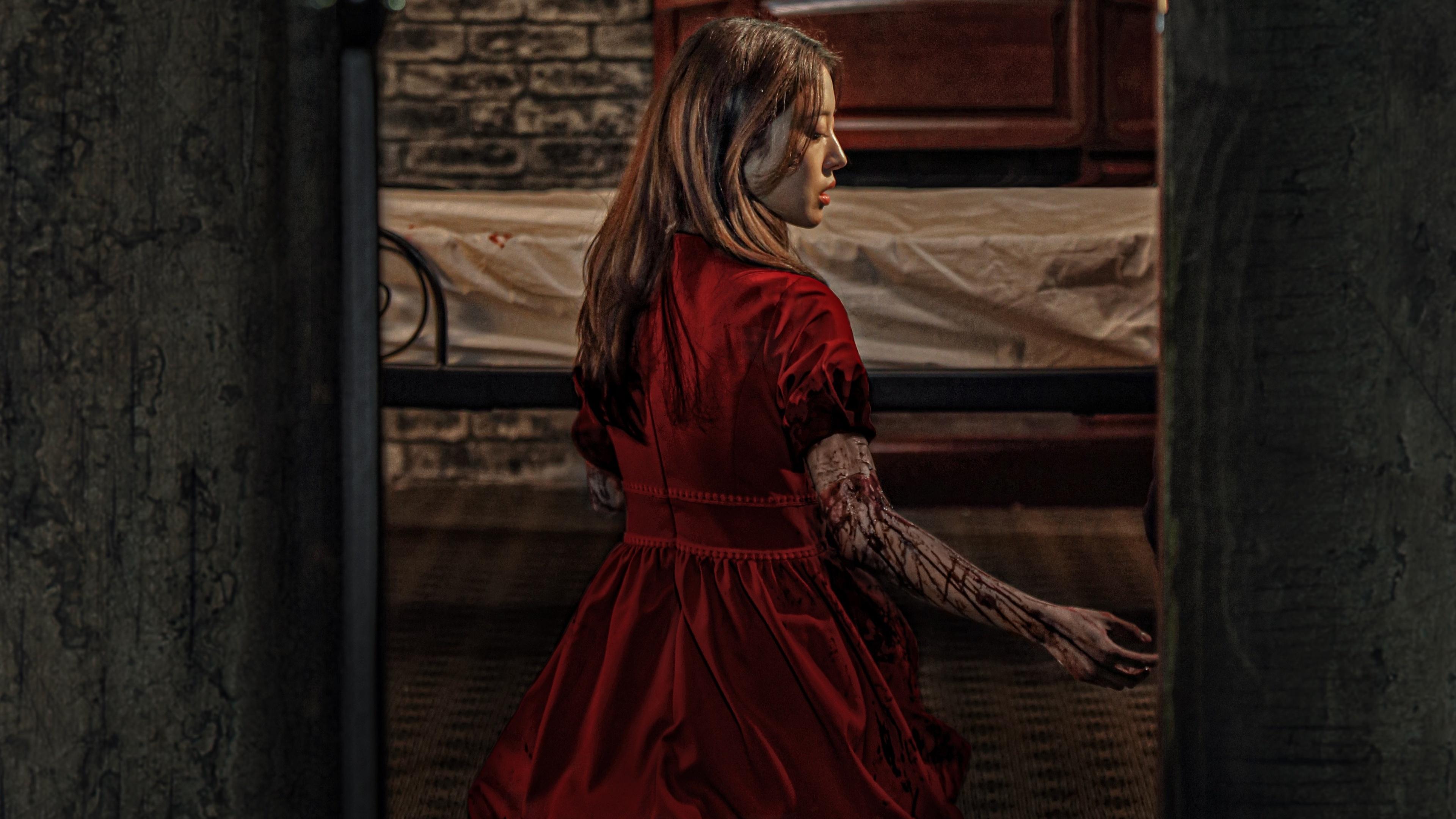 Lingering Background